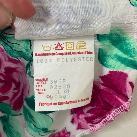 Vintage Floral Dress - Picture 12 of 15